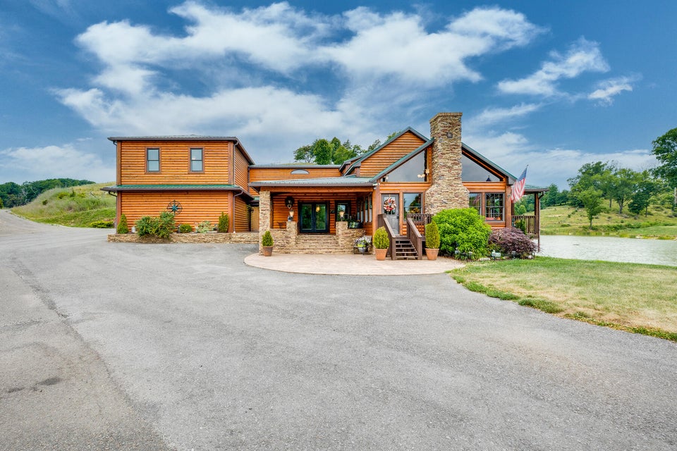 Photo #12: 763 Red Bud Lane
