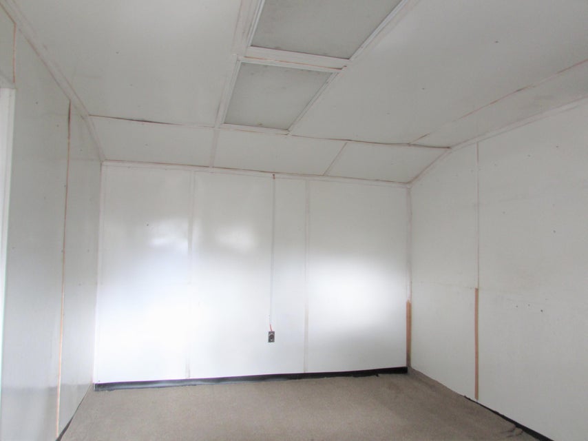 Photo #29: 711 Pine Street