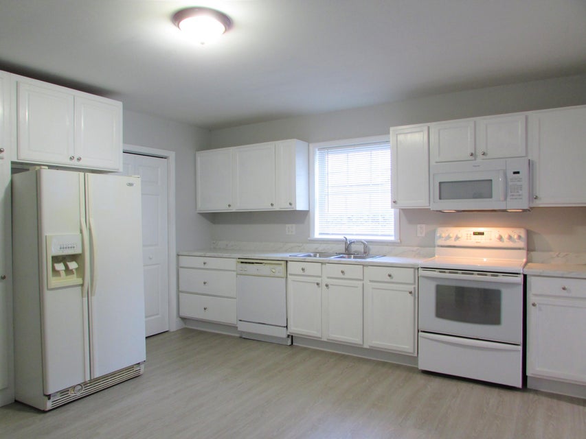 Photo #22: 711 Pine Street