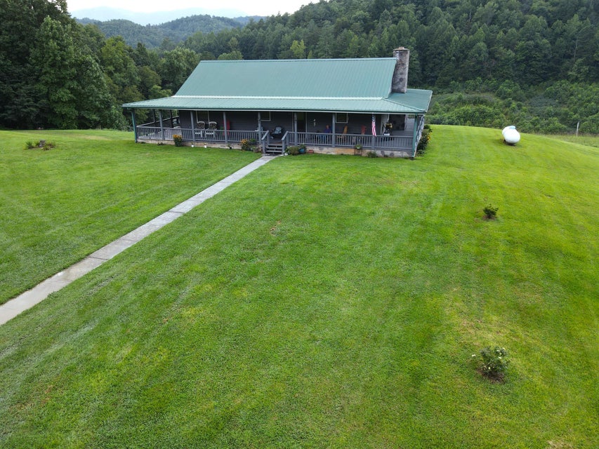 Photo #2: 1637 Blue Mill Road