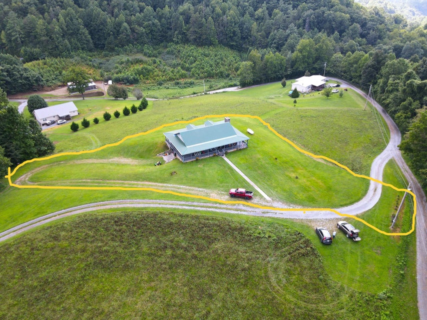 Photo #3: 1637 Blue Mill Road