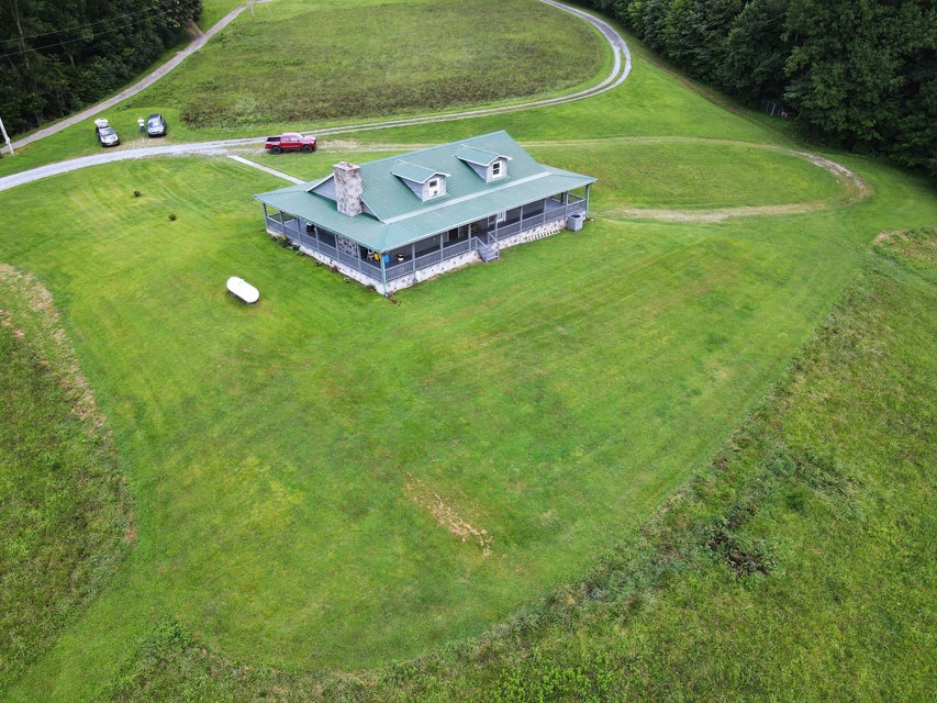 Photo #38: 1637 Blue Mill Road