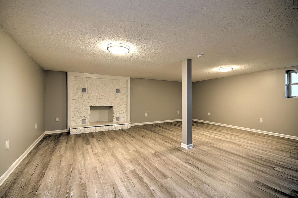 Photo #26: 213 Dartmouth Drive