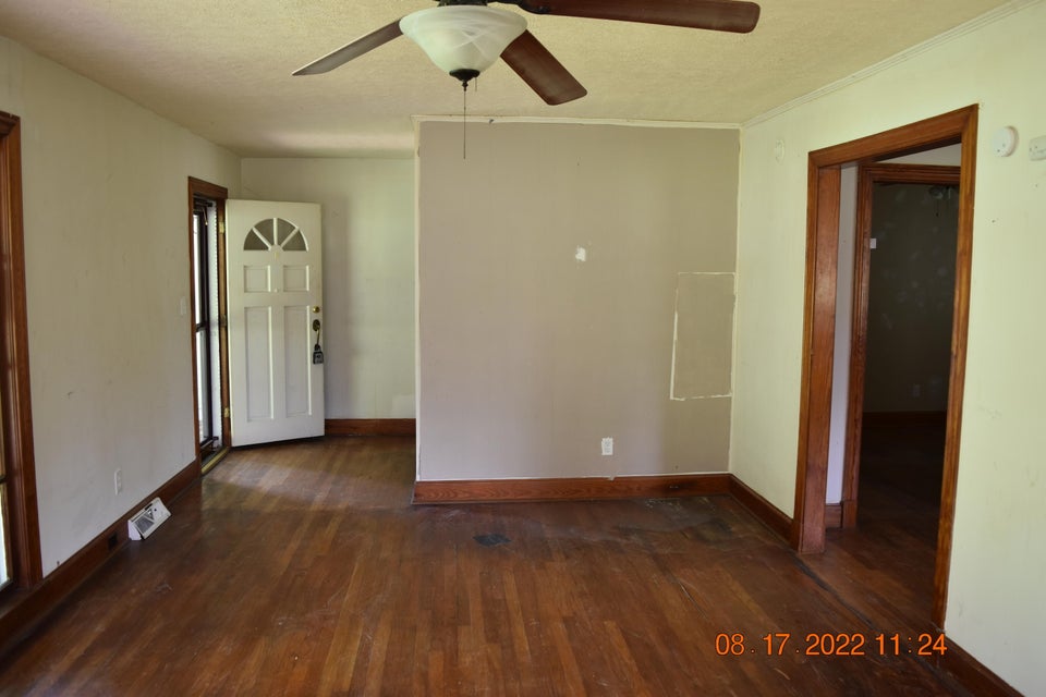 Photo #4: 223 7th Street