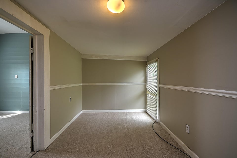 Photo #11: 370 Oakwood Road