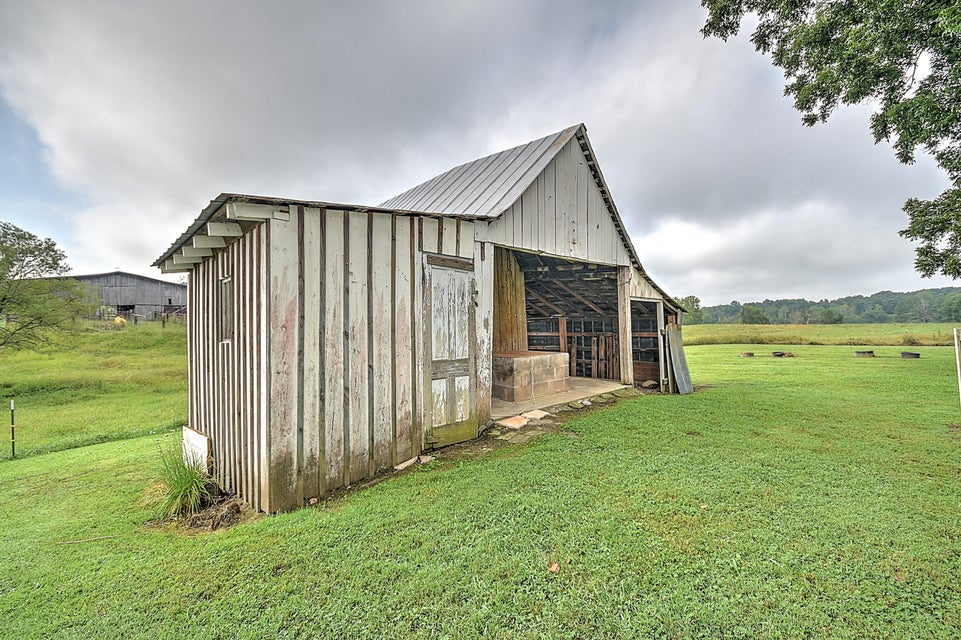 Photo #24: 370 Oakwood Road