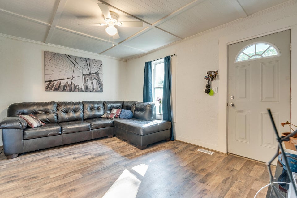 Photo #6: 1611 Watauga Avenue