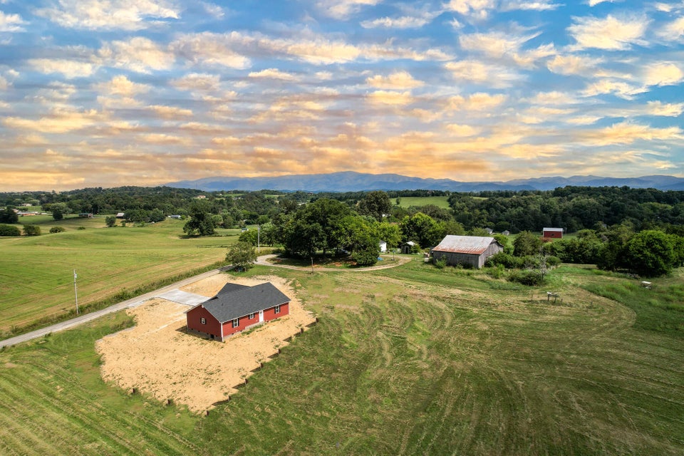 Photo #33: 295 Massengill Road