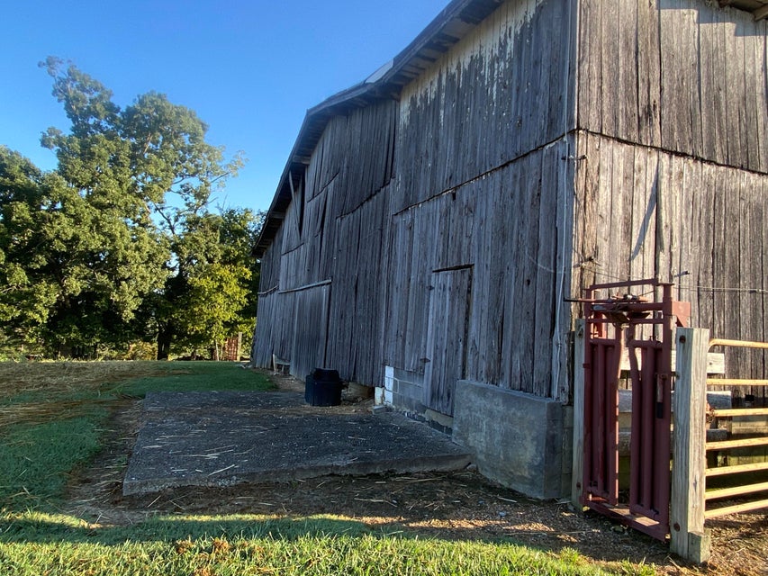 Photo #38: 640 Pates Hill Road