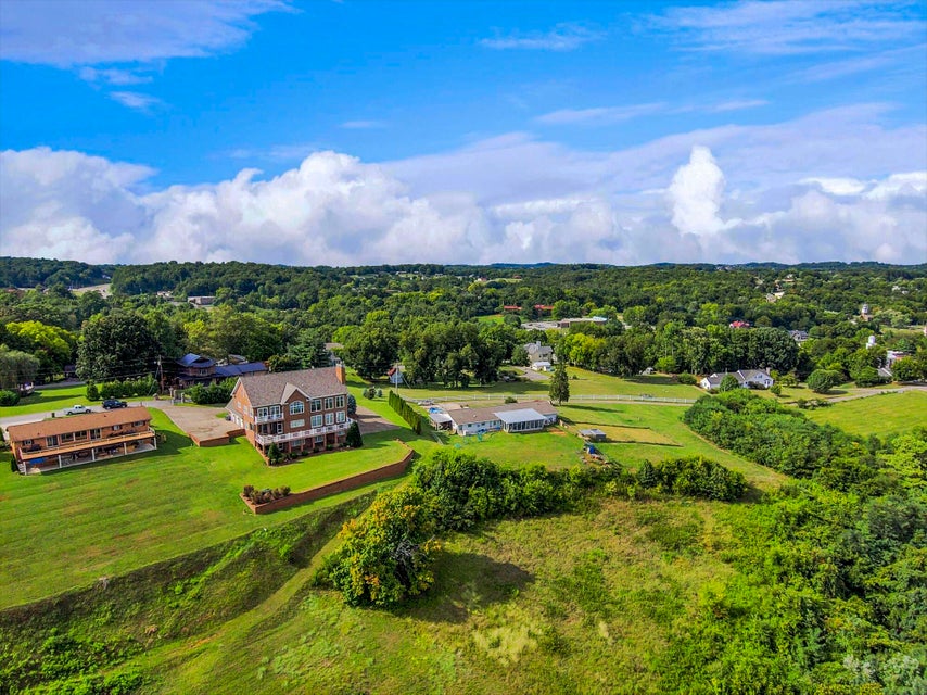 Photo #63: 1032 Hillview Drive