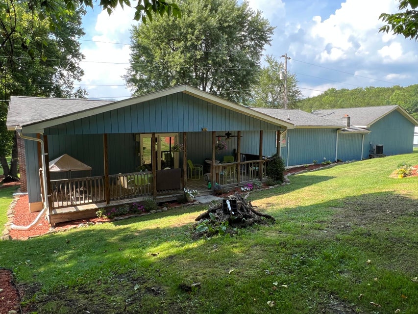 Photo #11: 163 Warren Drive