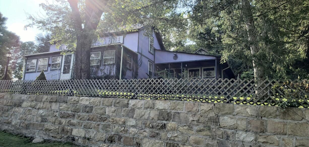 Photo #3: 1433 Main Avenue