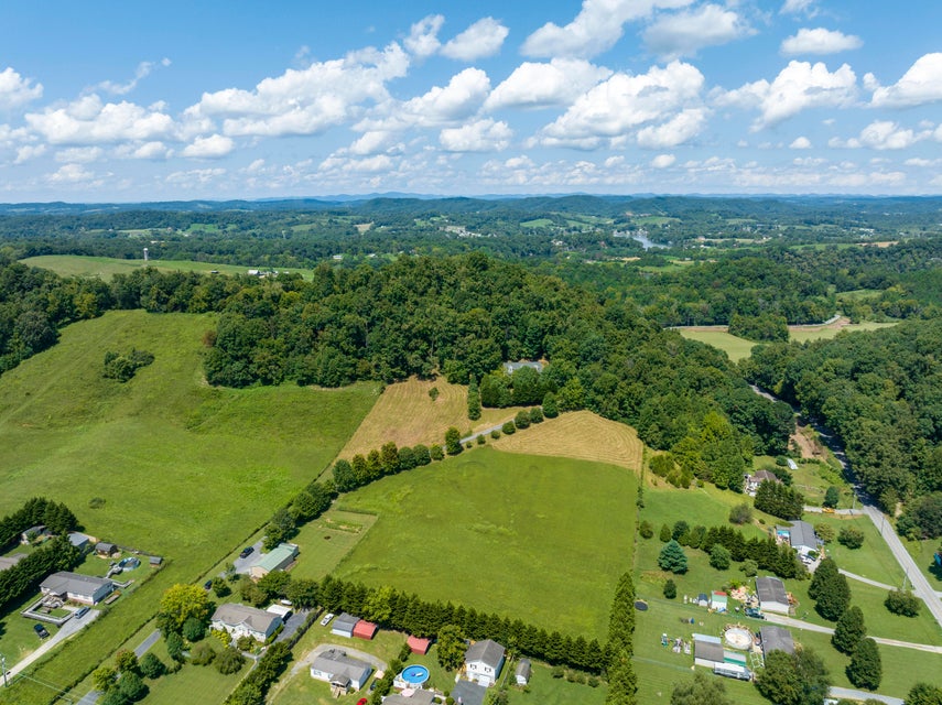 Photo #12: 1055 Hunting Hill Road