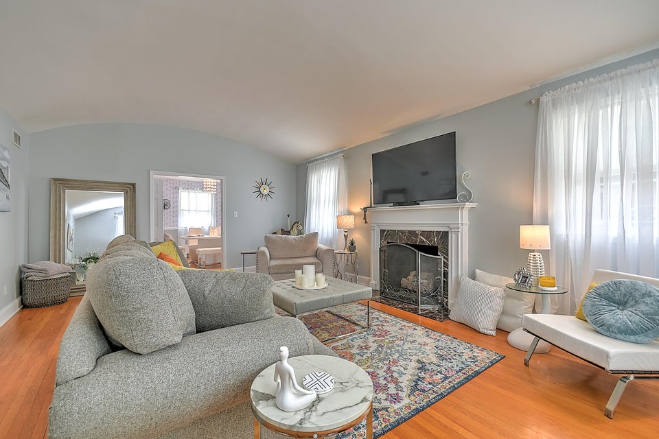 Photo #11: 1620 Crescent Drive