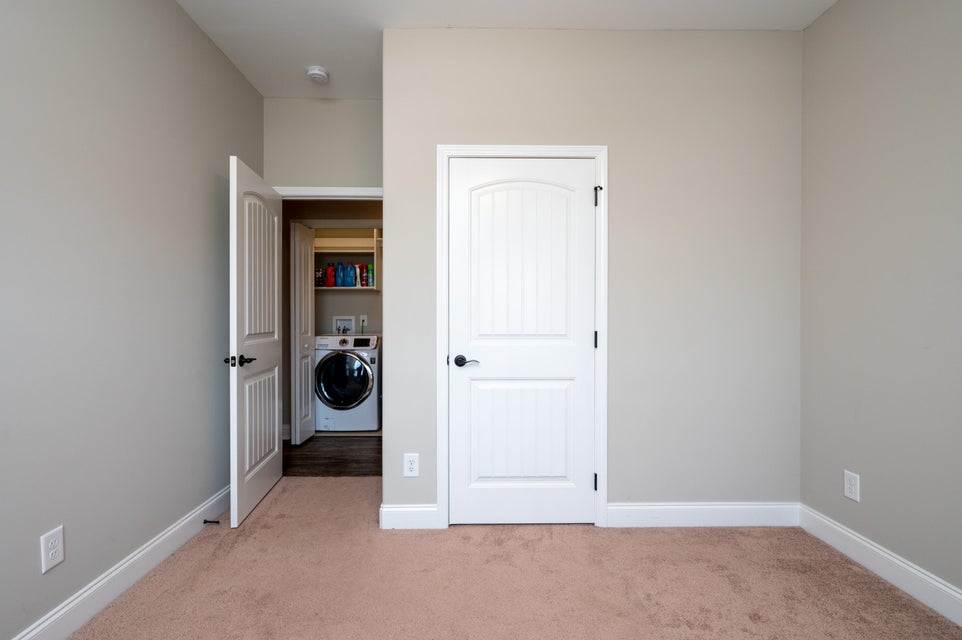 Photo #24: 1260 Lemongrass Drive