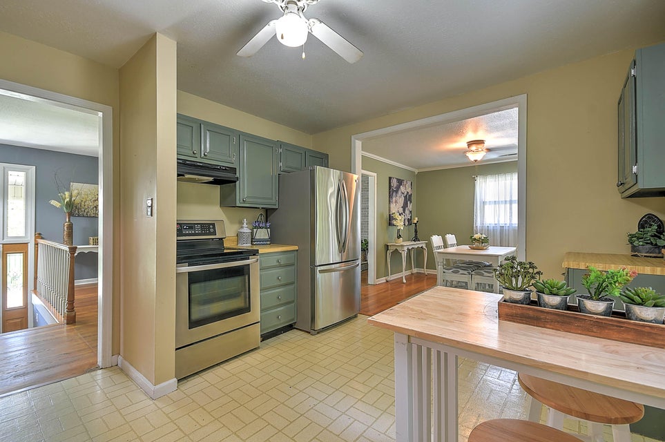 Photo #15: 23322 Larwood Lane