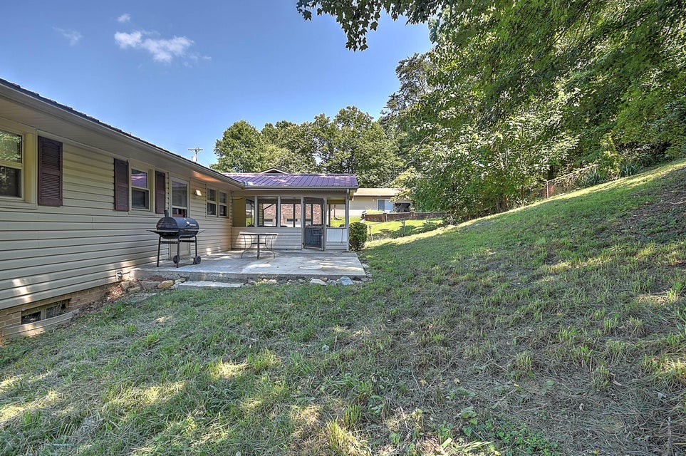 Photo #37: 23322 Larwood Lane