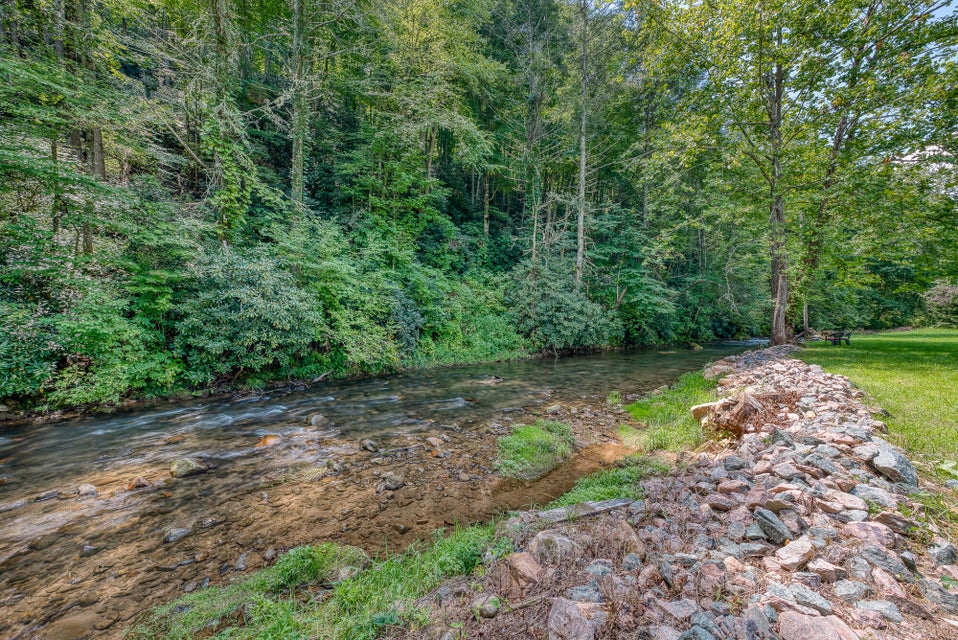 Photo #17: 1270 Doe Creek Road