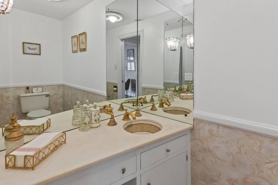 Photo #19: 920 Holston Avenue