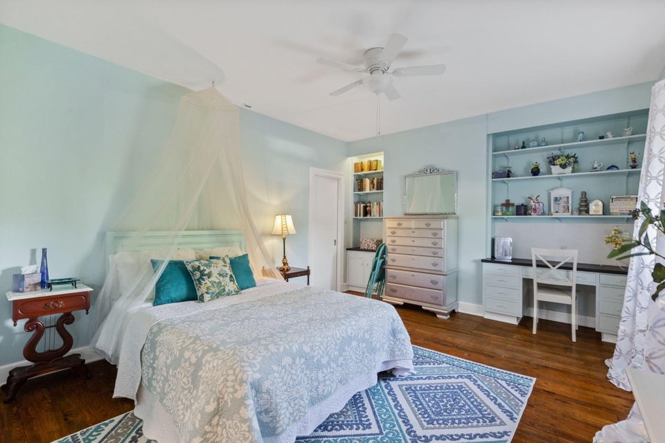 Photo #33: 920 Holston Avenue