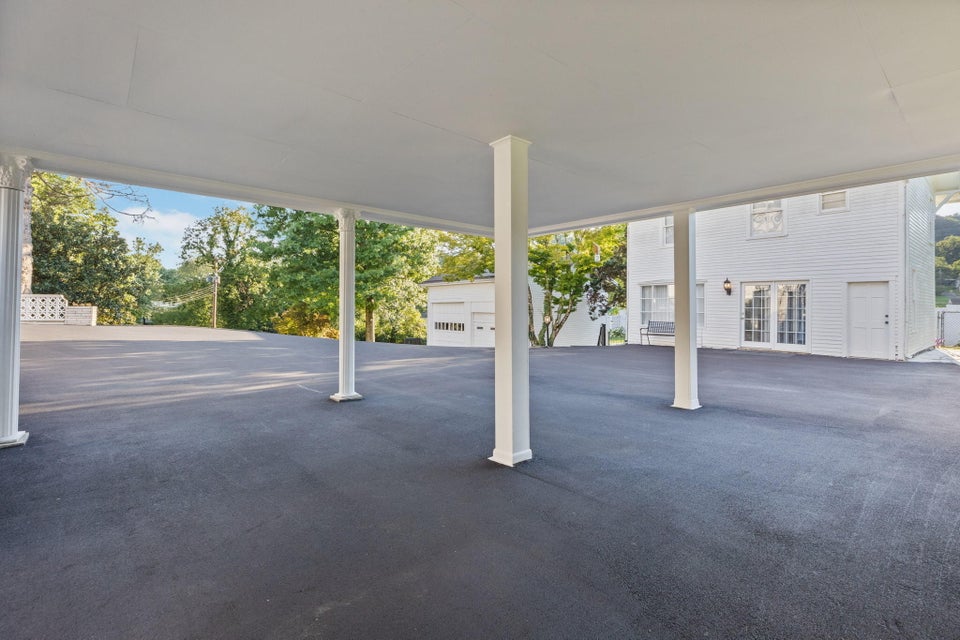 Photo #43: 920 Holston Avenue