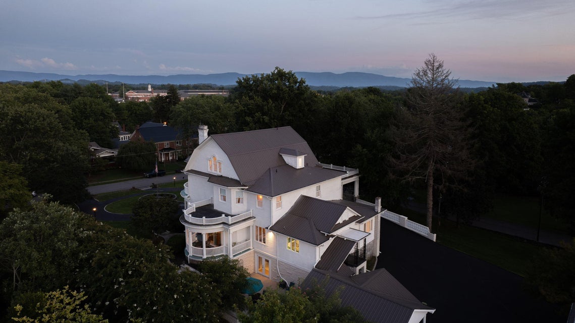 Photo #78: 920 Holston Avenue