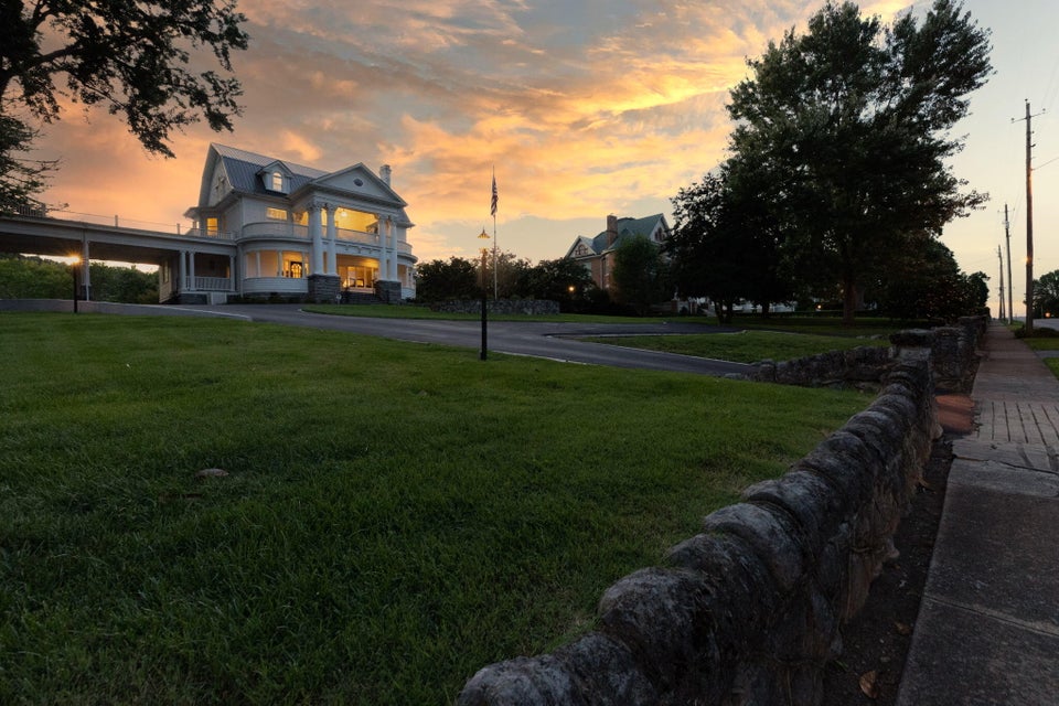Photo #88: 920 Holston Avenue