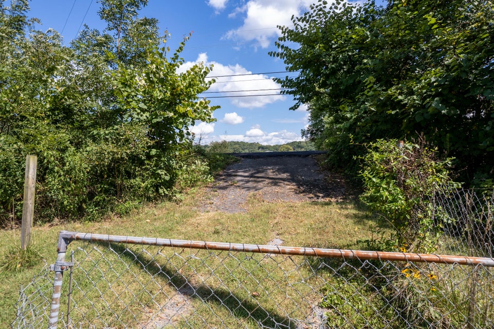 Photo #5: 4030 Newport Highway