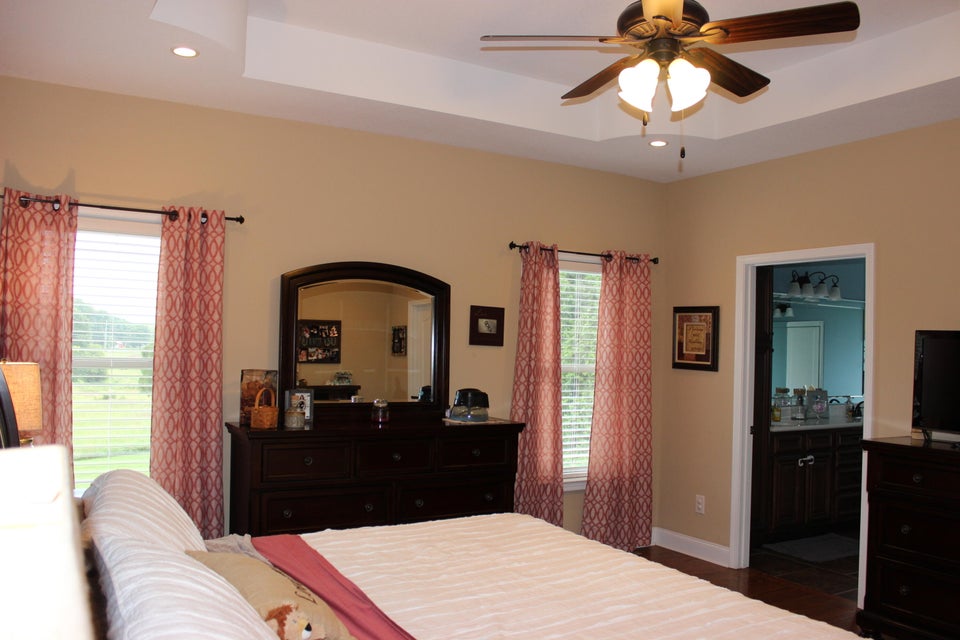 Photo #13: 199 Farmstead Lane