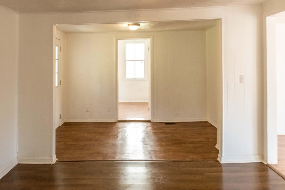 Photo #14: 1220 Fairview Avenue