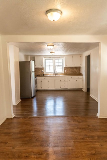 Photo #13: 1220 Fairview Avenue