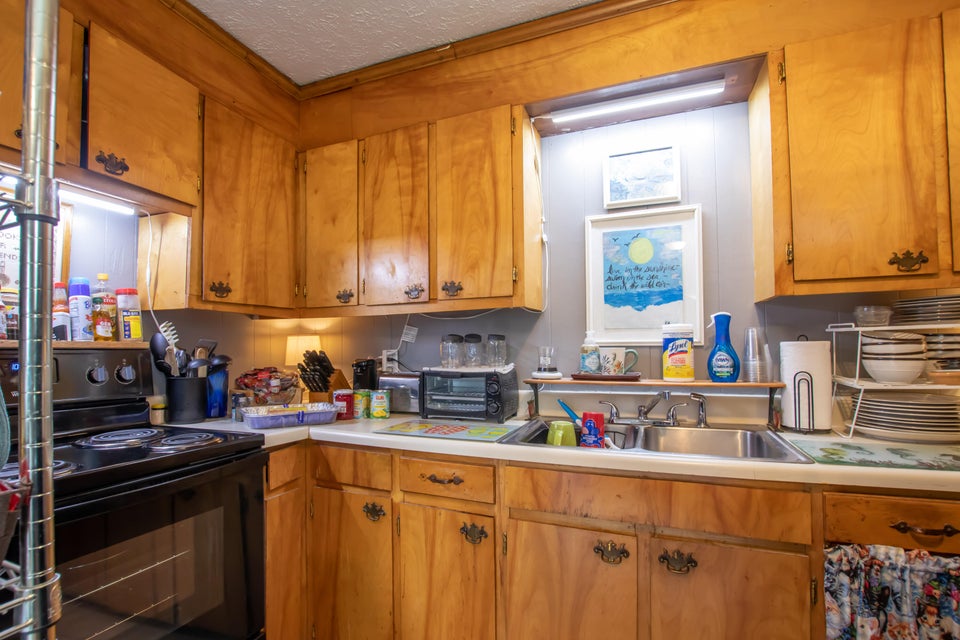 Photo #20: 506 6th Street
