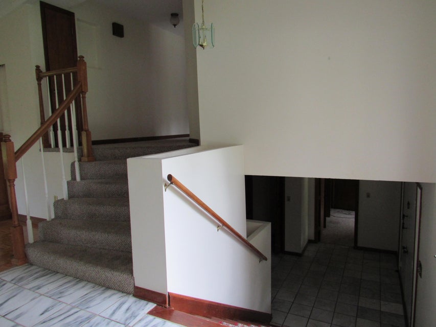 Photo #39: 1315 Oakwood Circle