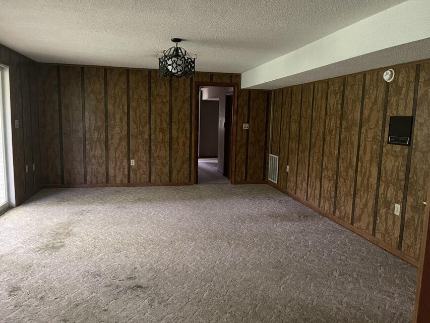 Photo #43: 1315 Oakwood Circle