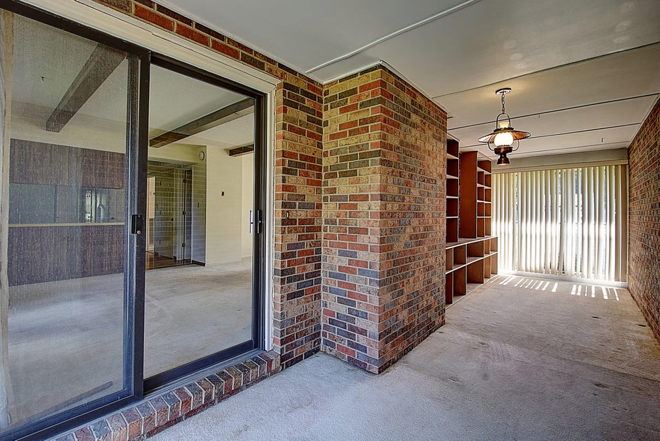 Photo #22: 2213 Kipping Street