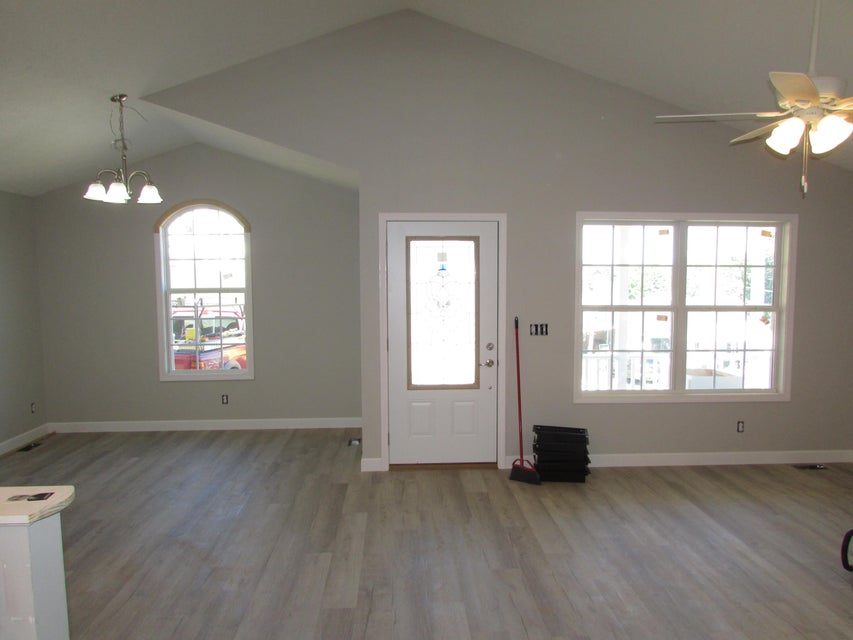 Photo #4: 700 Johnson Avenue