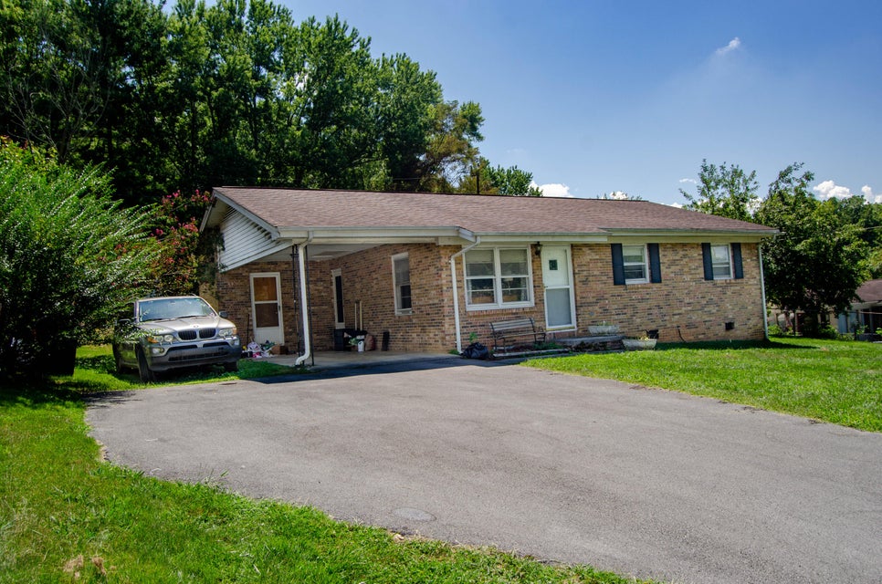 Photo #6: 216 Spurgeon Road