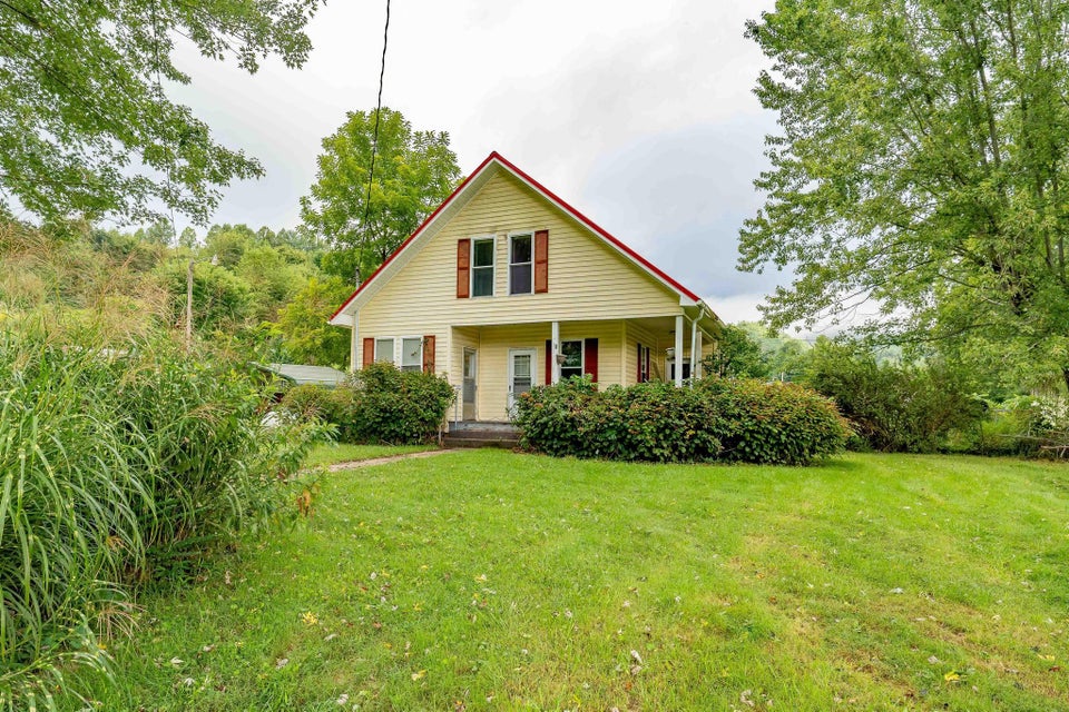 Photo #3: 109 Imogene Street