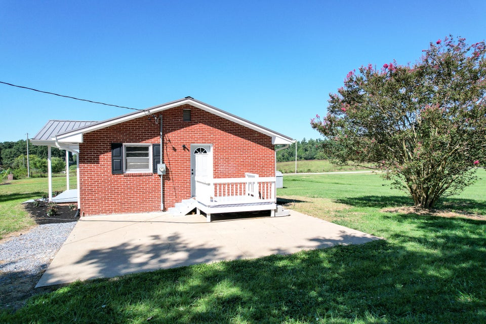 Photo #23: 605 Seaton Road