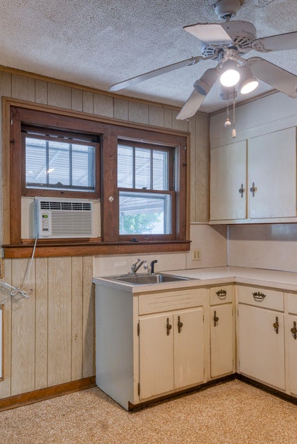 Photo #14: 1354 Center Street