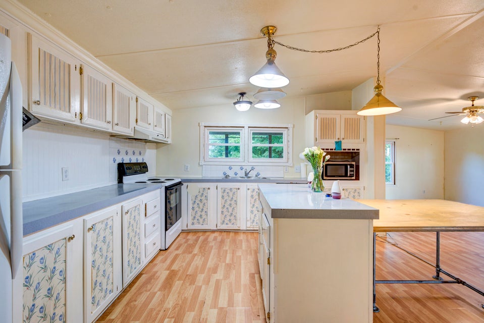 Photo #3: 281 Telford Road