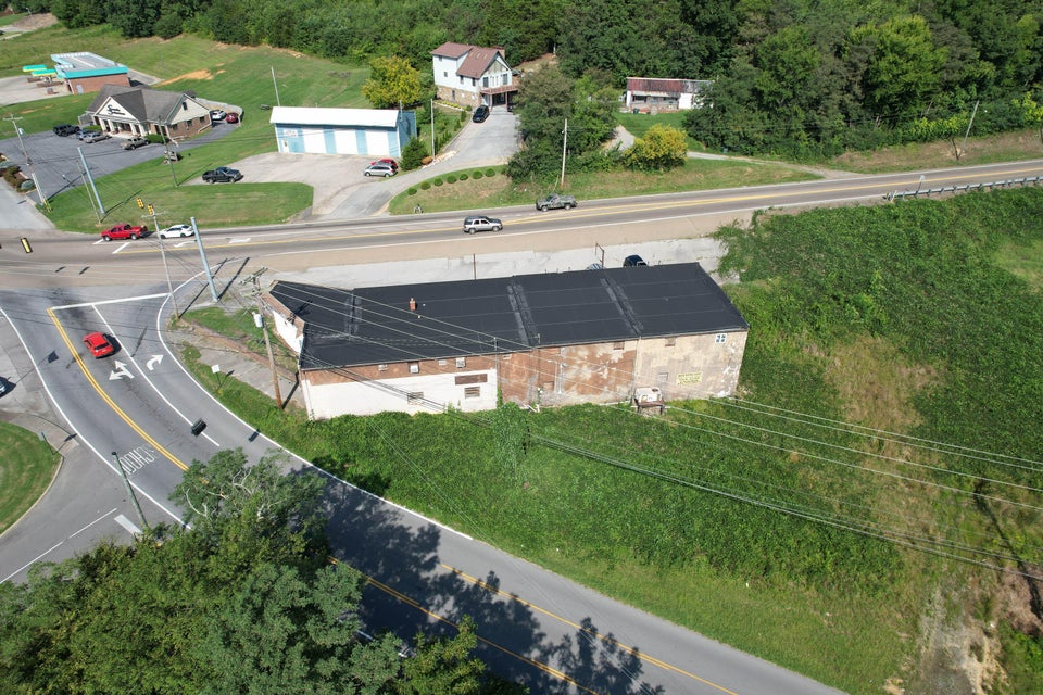 Photo #5: 423 Asheville Highway