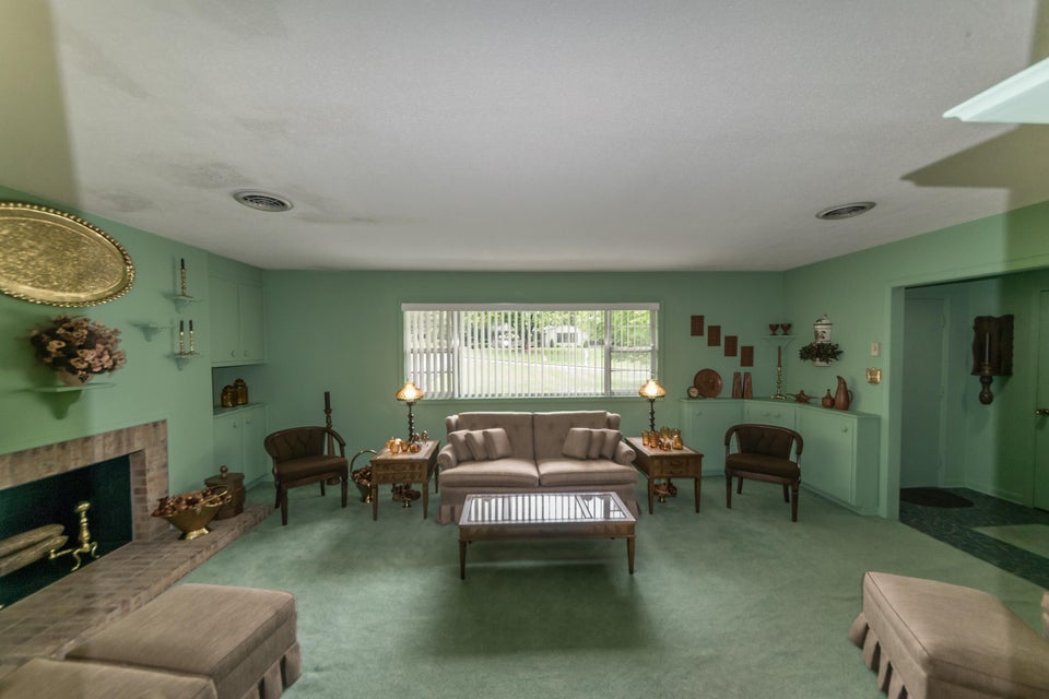 Photo #8: 205 Overbrook Drive