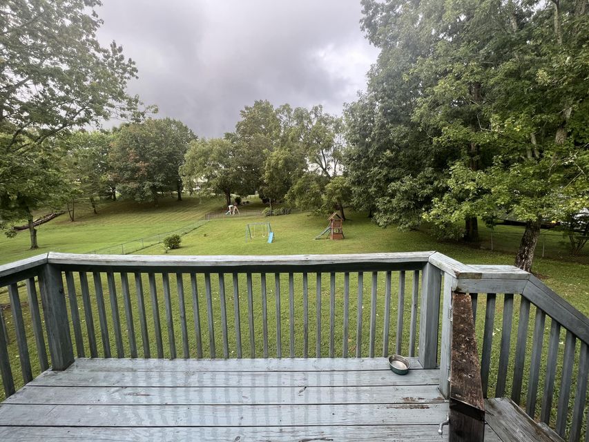 Photo #22: 120 Hopeville Avenue