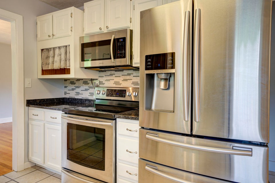 Photo #17: 3220 Avoca Road