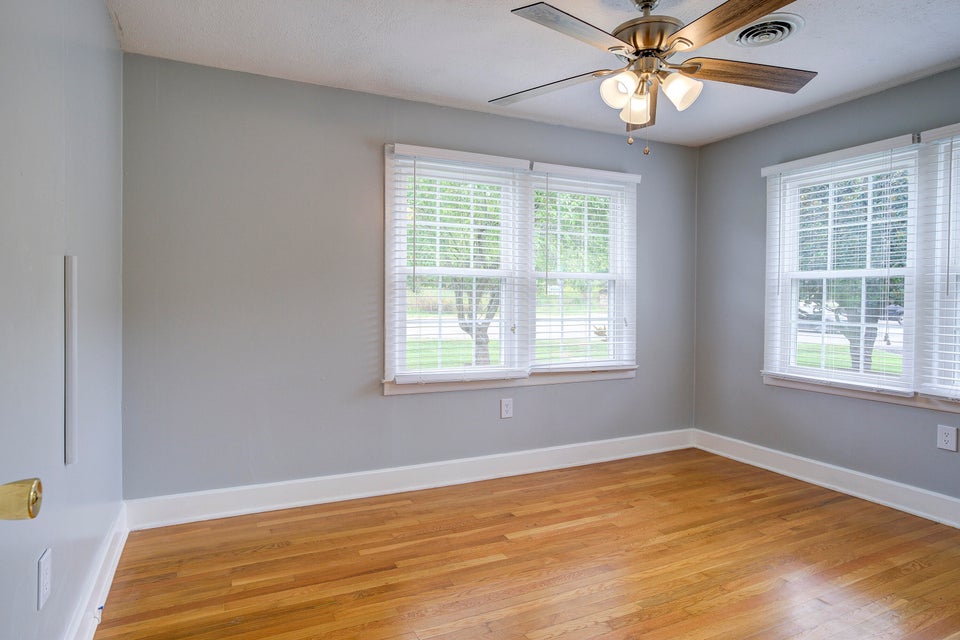 Photo #26: 3220 Avoca Road