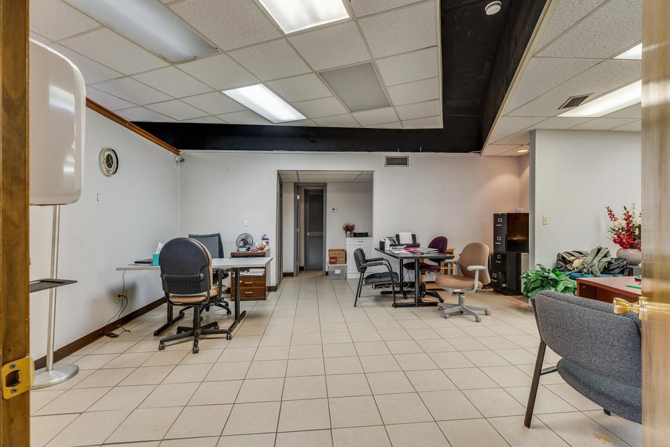 Photo #8: 440 Sullivan Street