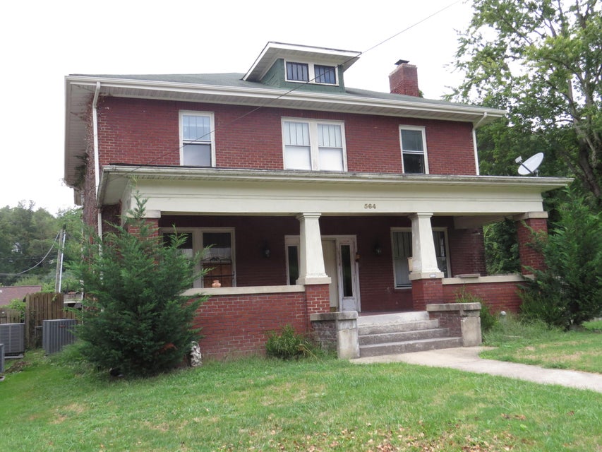 Photo #4: 564 Oak Street