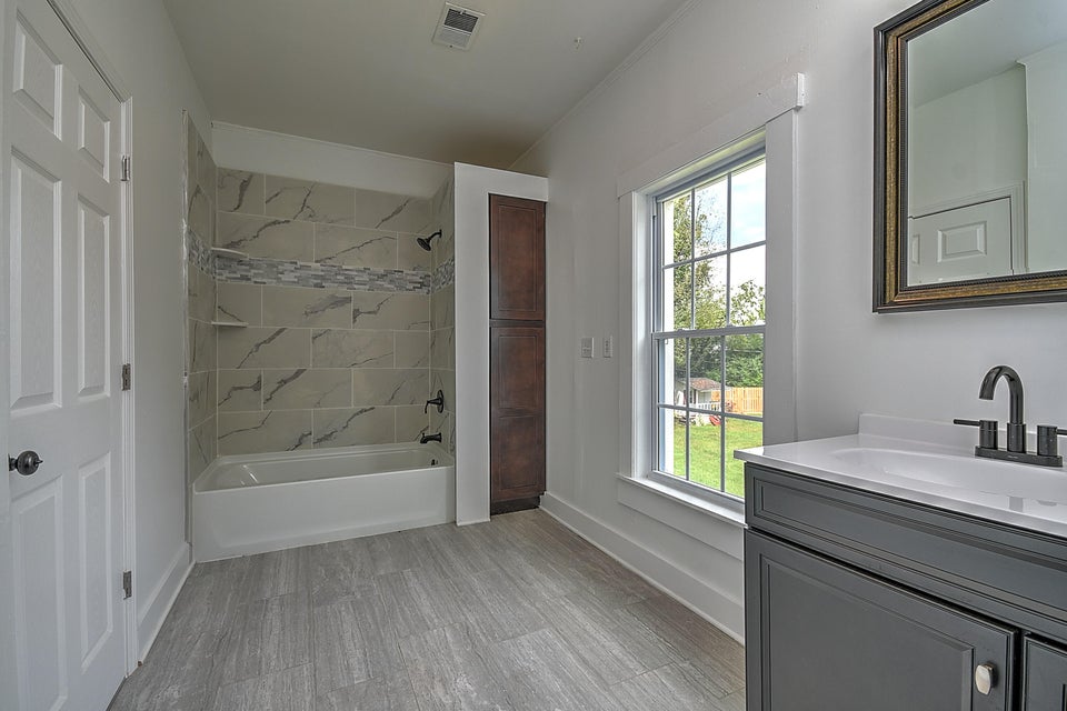 Photo #47: 1211 Holston Avenue
