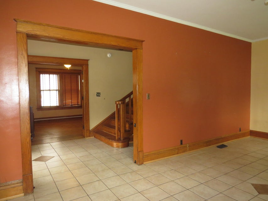 Photo #17: 564 Oak Street